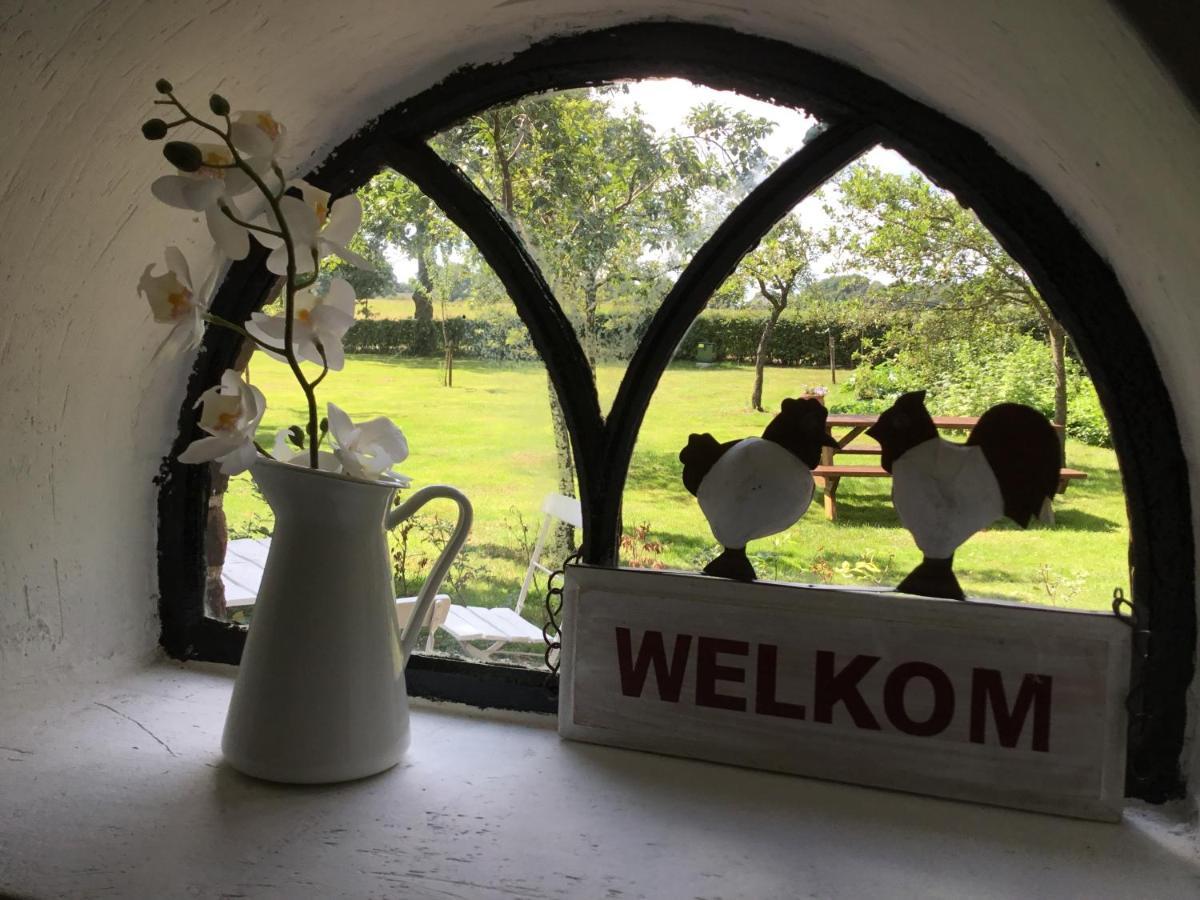 Landelijk Gelegen Huisje Op Erf Veeningen 外观 照片